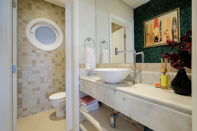 Casa pé na areia em Guaecá - SPcs476