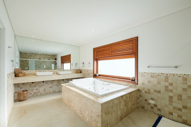 Casa pé na areia em Guaecá - SPcs476