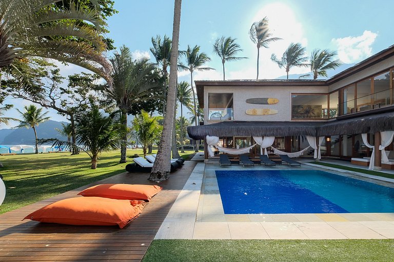 Casa pé na areia em Guaecá - SPcs476