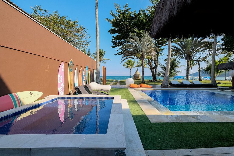 Casa pé na areia em Guaecá - SPcs476