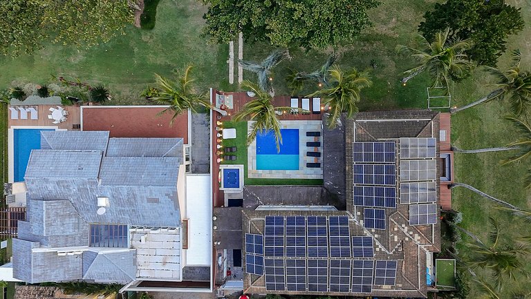 Casa pé na areia em Guaecá - SPcs476