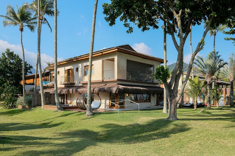 Casa pé na areia em Guaecá - SPcs476