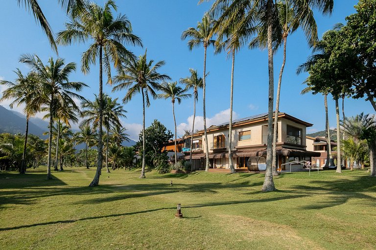 Casa pé na areia em Guaecá - SPcs476