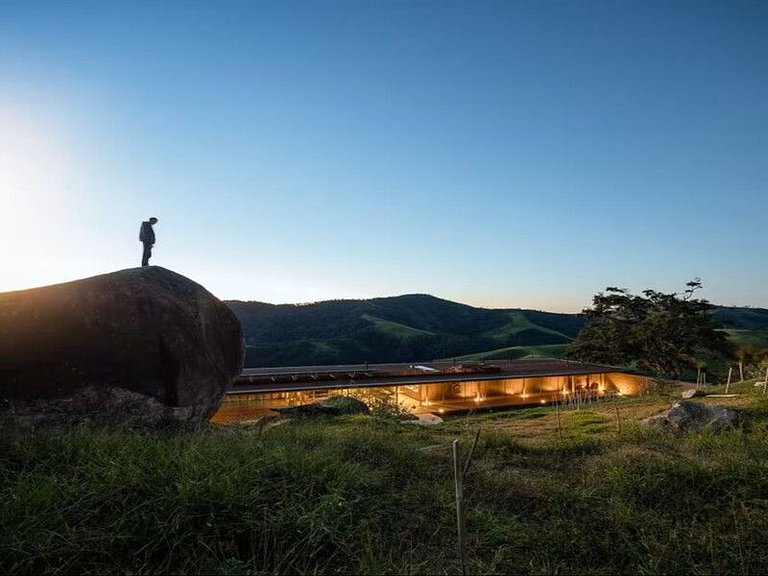 Casa modernista na montanha - SPcs478
