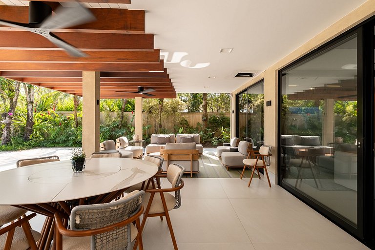 Casa Sofisticada - Pé na areia, Barra do Una - SPcs479