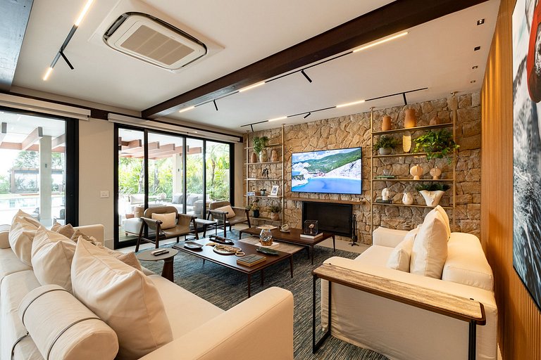 Casa Sofisticada - Pé na areia, Barra do Una - SPcs479