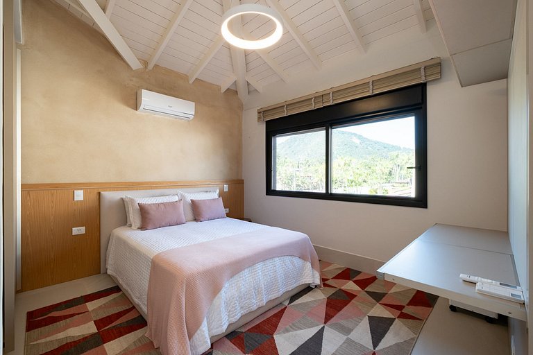 Casa Sofisticada - Pé na areia, Barra do Una - SPcs479