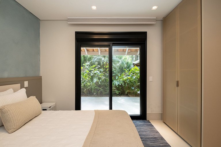 Casa Sofisticada - Pé na areia, Barra do Una - SPcs479