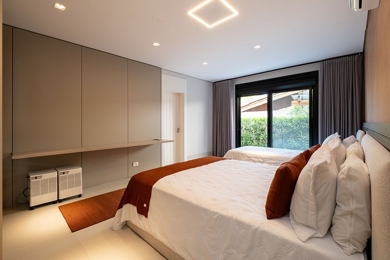 Casa Sofisticada - Pé na areia, Barra do Una - SPcs479