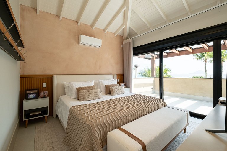 Casa Sofisticada - Pé na areia, Barra do Una - SPcs479