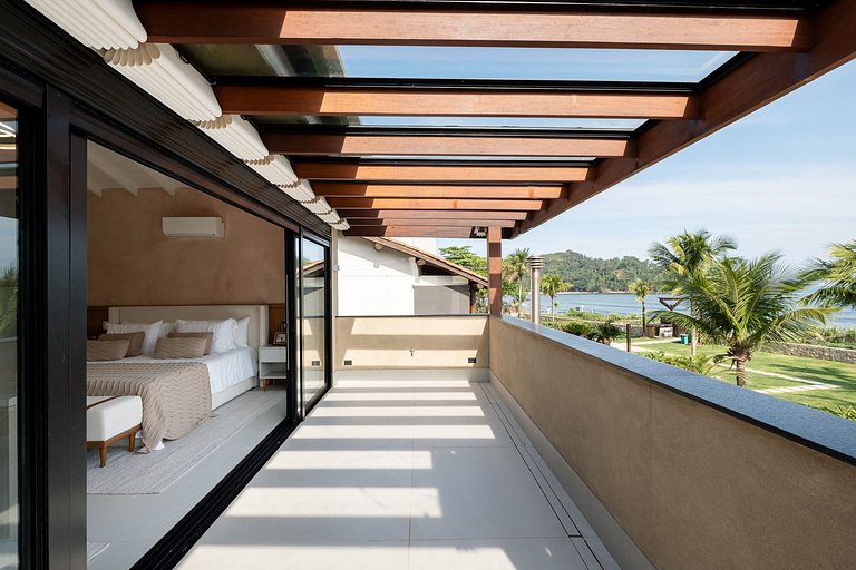 Casa Sofisticada - Pé na areia, Barra do Una - SPcs479