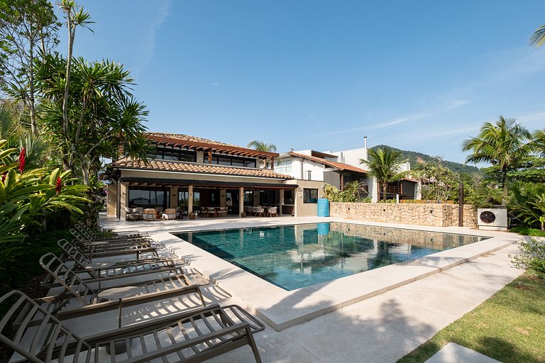 Casa Sofisticada - Pé na areia, Barra do Una - SPcs479