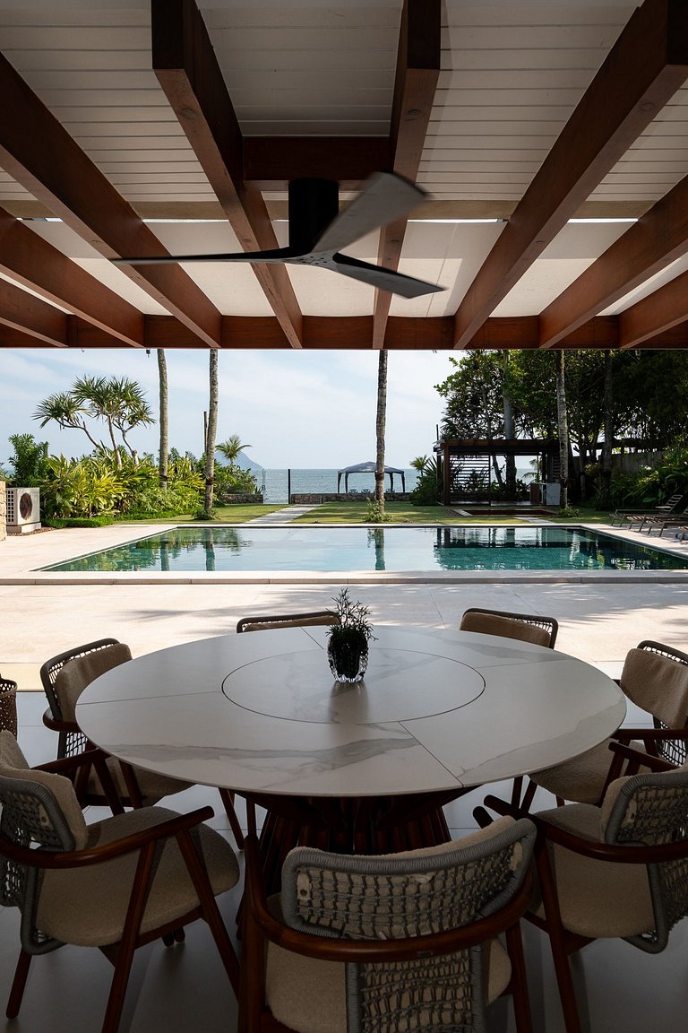 Casa Sofisticada - Pé na areia, Barra do Una - SPcs479