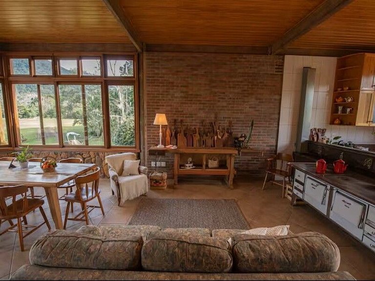 Chalé no campo - Canela - RScs03