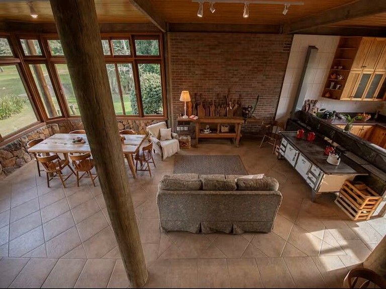 Chalé no campo - Canela - RScs03