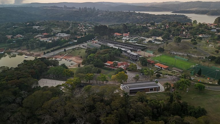 Arquitetura Moderna - Casa em Ibiúna - SPcs482
