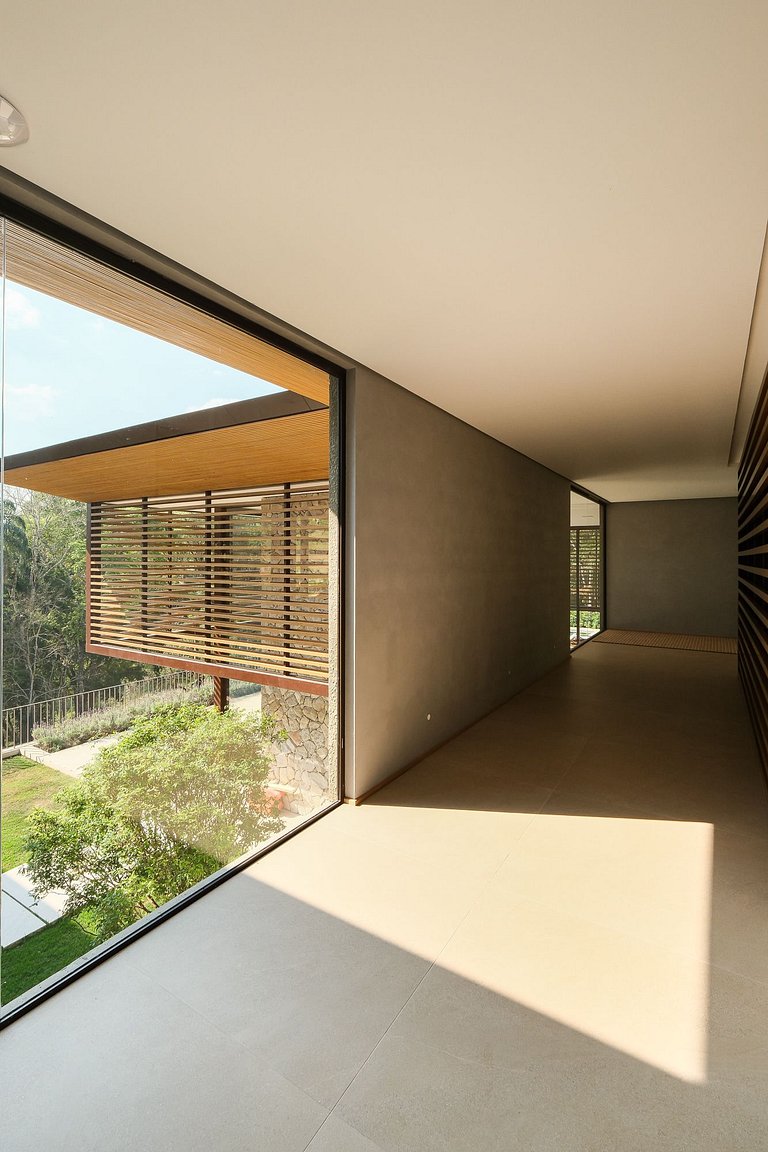 Arquitetura Moderna - Casa em Ibiúna - SPcs482