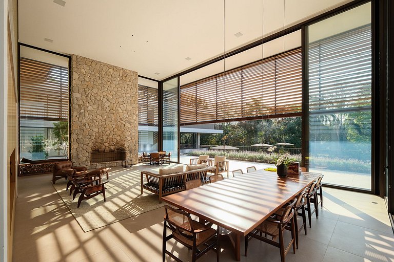 Arquitetura Moderna - Casa em Ibiúna - SPcs482