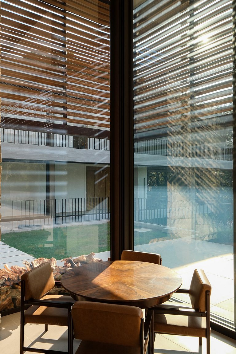 Arquitetura Moderna - Casa em Ibiúna - SPcs482