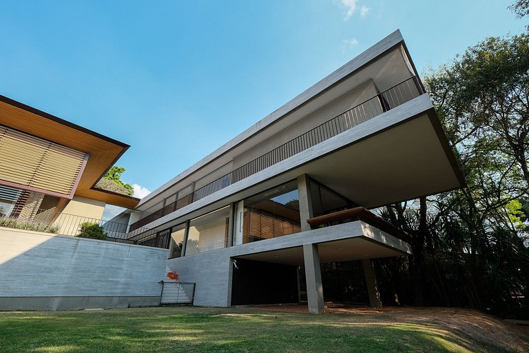 Arquitetura Moderna - Casa em Ibiúna - SPcs482