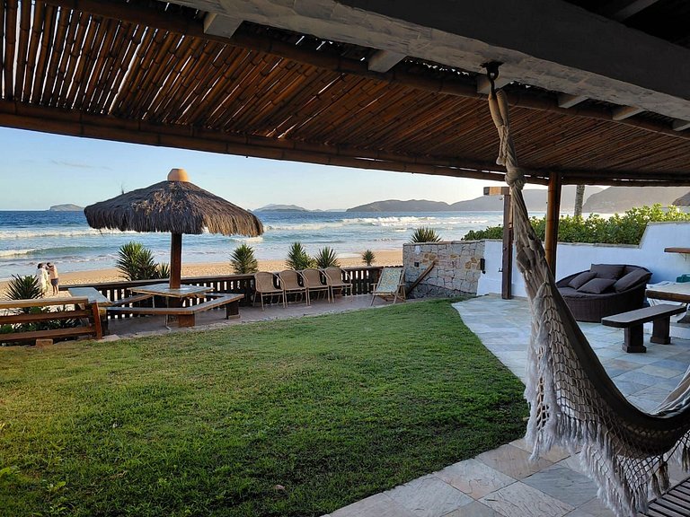 Casa pé na areia - Geribá - RJcs64