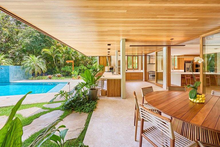 Casa Espetacular - Praia de Itamambuca Ubatuba - SPcs489