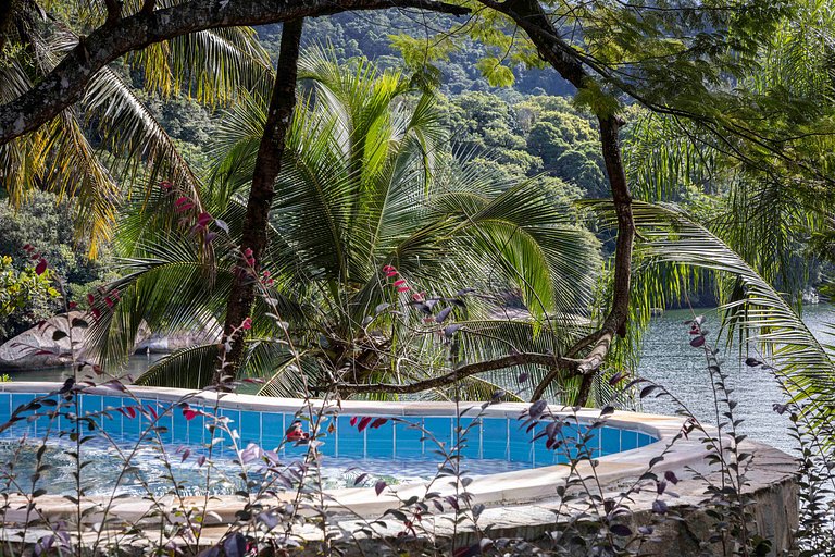 Ilha Cinematográfica - Angra dos Reis - 5 Suítes | RJil03