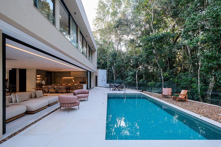 Casa contemporânea - Poucos passos da praia na Riviera de Sã