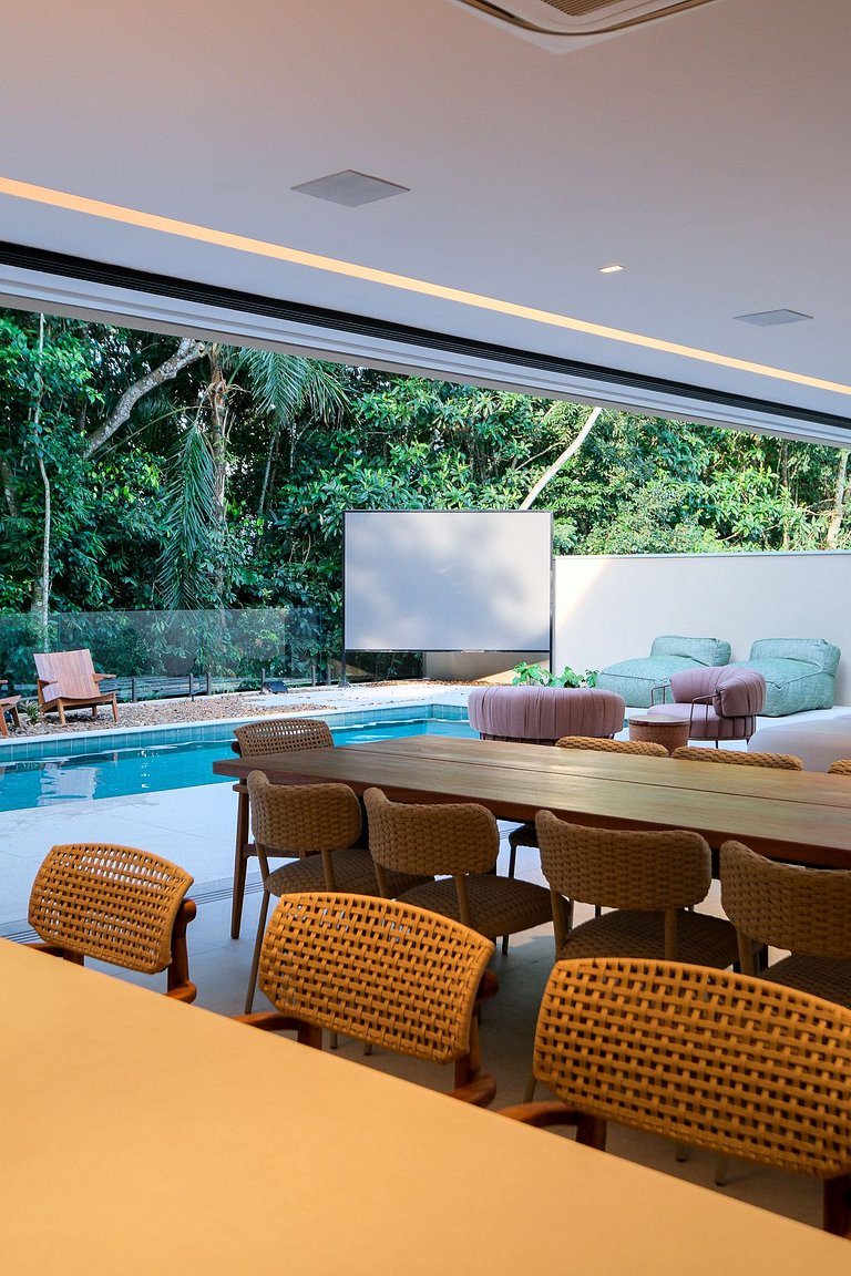 Casa contemporânea - Poucos passos da praia na Riviera de Sã