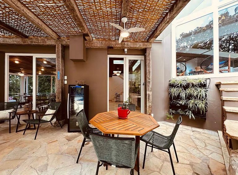 Casa em Condomínio - Praia de Iporanga Guarujá - SPcs494