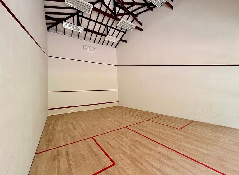 Casa em Condomínio - Praia de Iporanga Guarujá - SPcs494