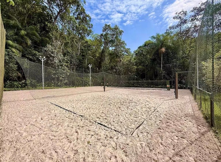 Casa em Condomínio - Praia de Iporanga Guarujá - SPcs494