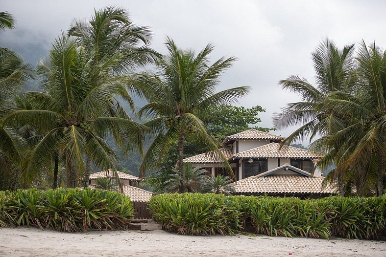 Casa Espaçosa - Guaecá - Pé na Areia | SPcs56