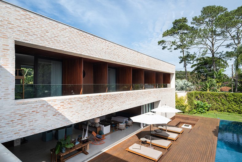 Casa - Praia da Baleia - Arquitetura Moderna | SPcs328