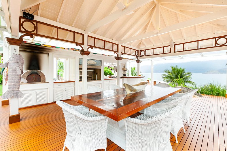 Luxuosa Casa de Praia - Ilhabela | SPcs386