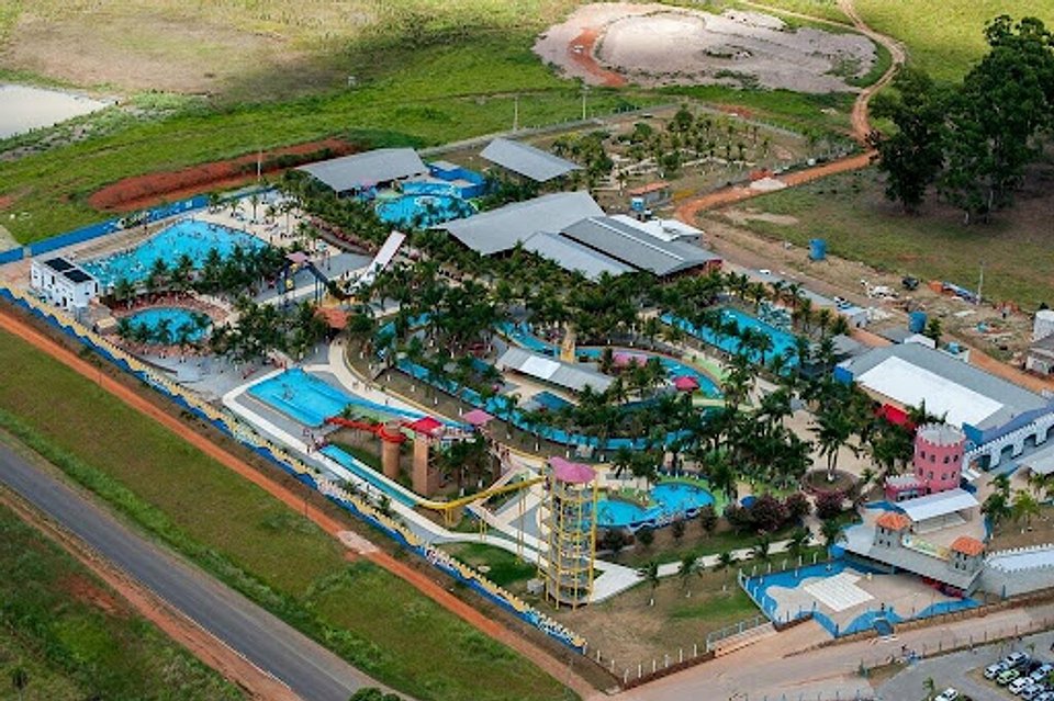 Parque aquático em Cesário Lange: onde se hospedar?